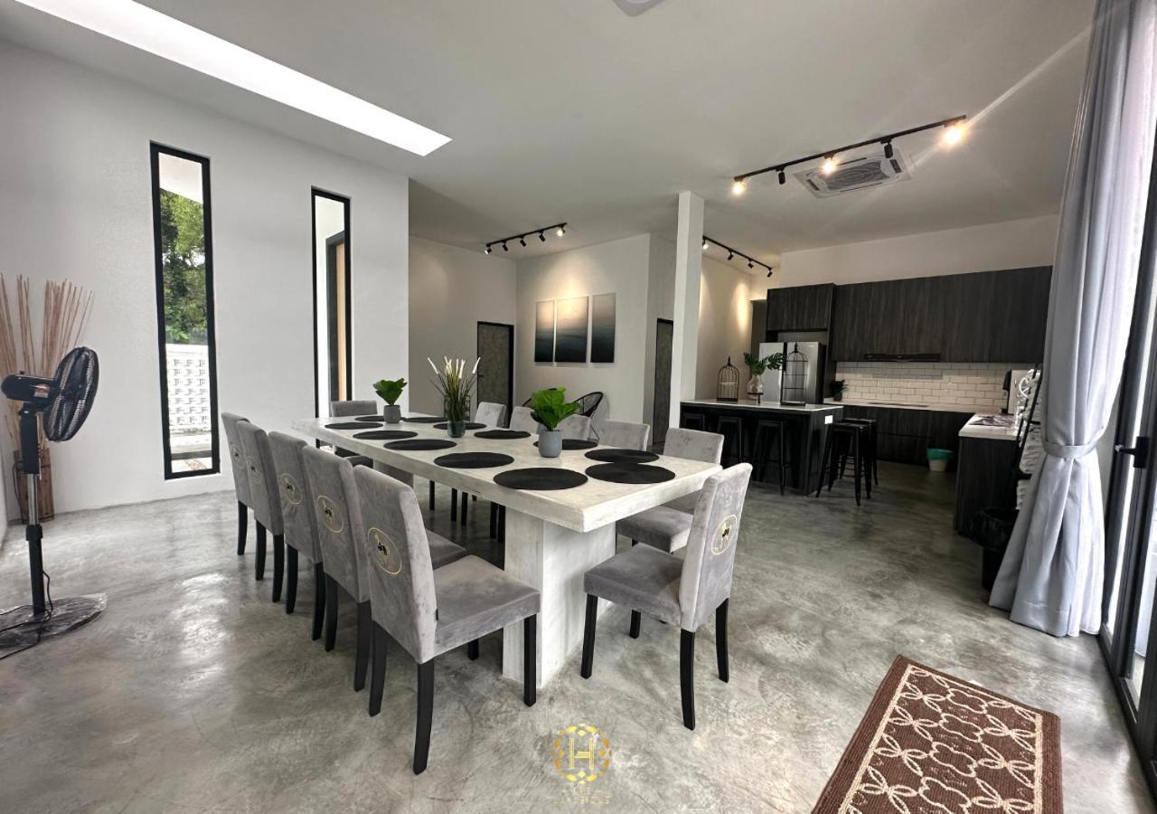 Villa The Luxurious 27, Johor Bahru Extérieur photo