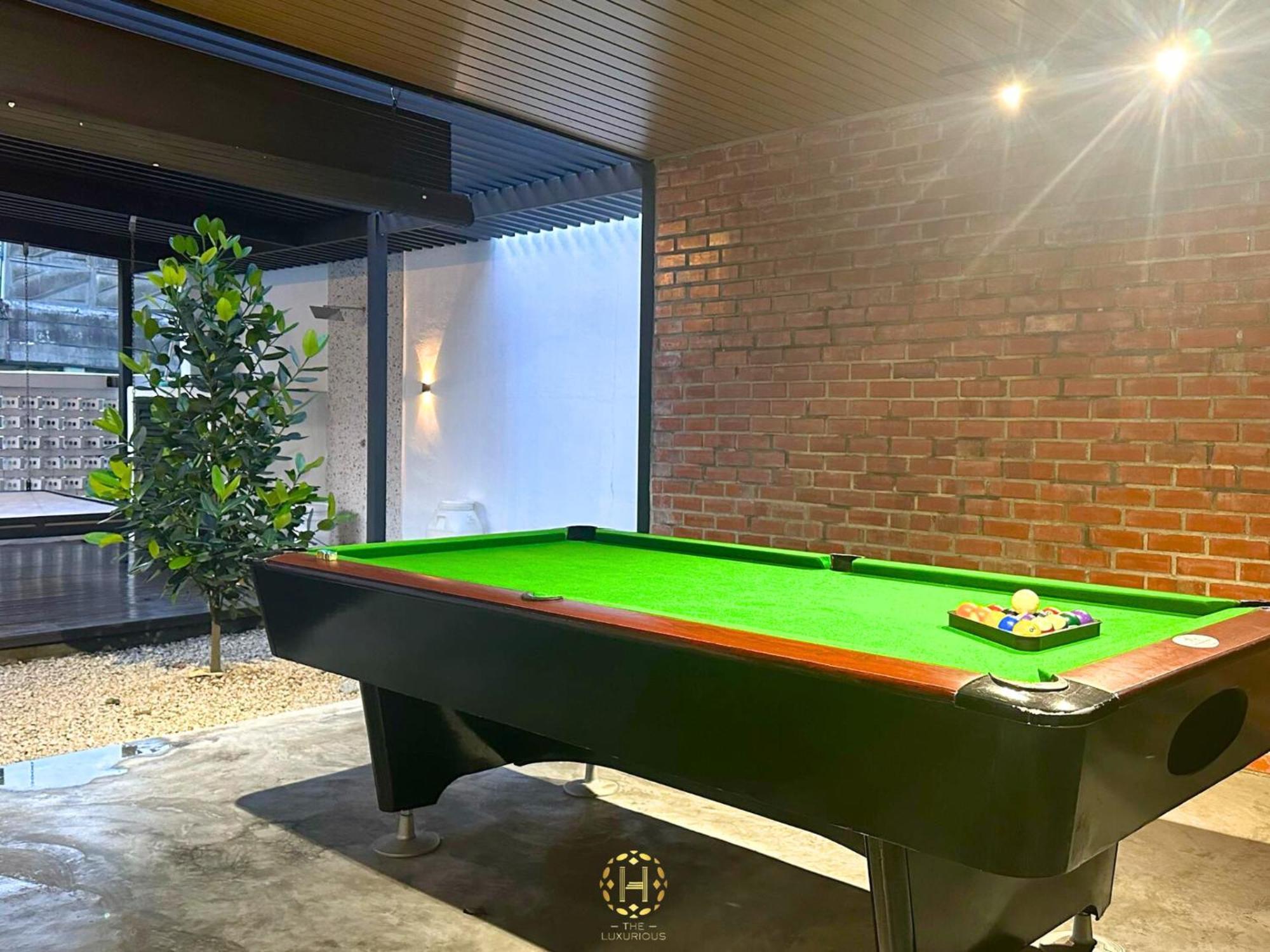 Villa The Luxurious 27, Johor Bahru Extérieur photo