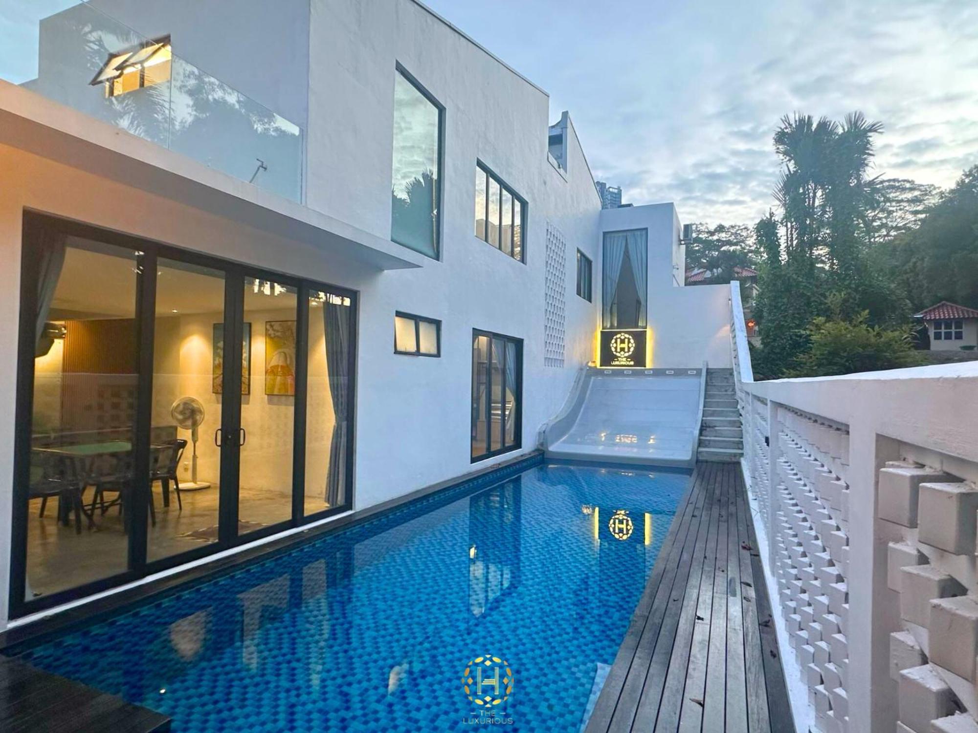 Villa The Luxurious 27, Johor Bahru Extérieur photo
