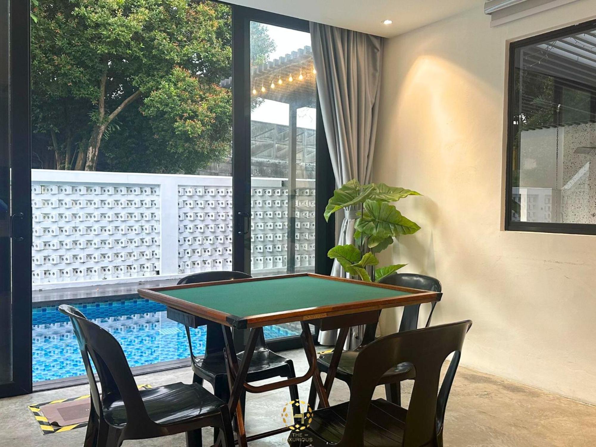 Villa The Luxurious 27, Johor Bahru Extérieur photo